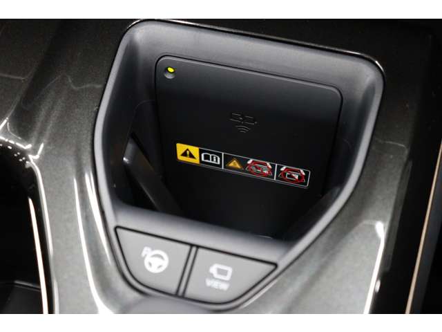 トヨタ クラウン　スポーツ　ハイブリッド ２．５ Ｚ Ｅ－ＦＯＵＲ ４ＷＤ R6年 (東海) 99