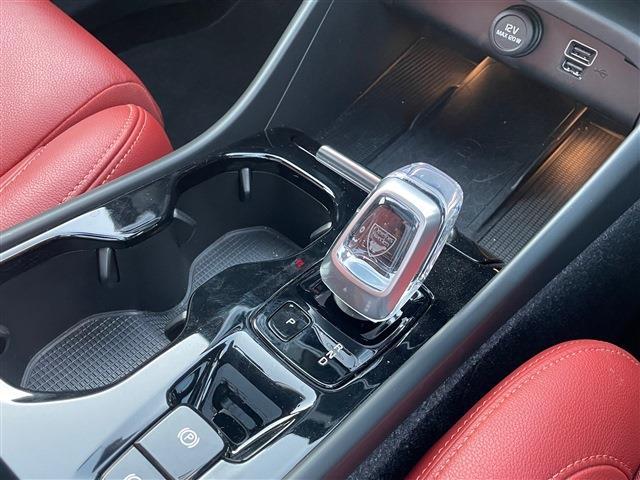 ボルボ ＸＣ４０ Ｔ５ ＡＷＤ インスクリプション ４ＷＤ R2年 (東北) 99