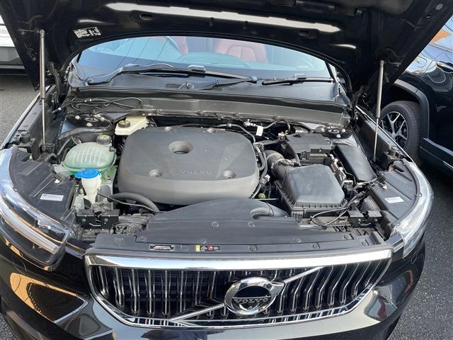 ボルボ ＸＣ４０ Ｔ５ ＡＷＤ インスクリプション ４ＷＤ R2年 (東北) 99