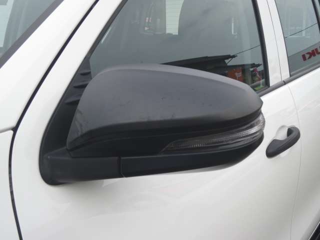 トヨタ ハイラックス ２．４ Ｘ ディーゼルターボ ４ＷＤ H30年 (関東) 99