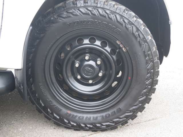 トヨタ ハイラックス ２．４ Ｘ ディーゼルターボ ４ＷＤ H30年 (関東) 99