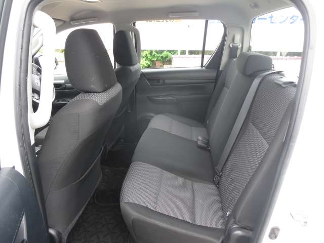 トヨタ ハイラックス ２．４ Ｘ ディーゼルターボ ４ＷＤ H30年 (関東) 99