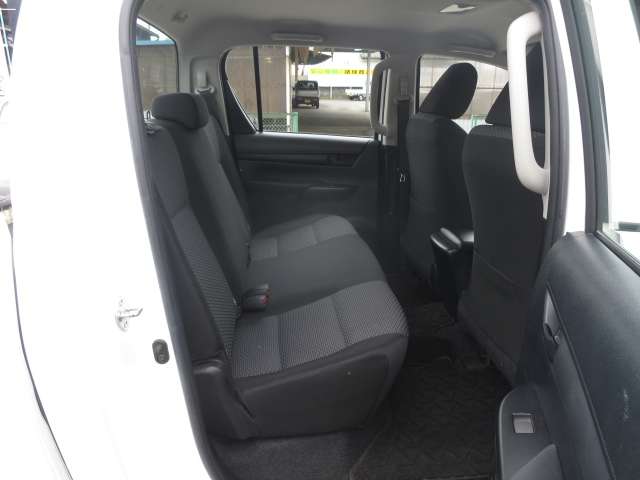 トヨタ ハイラックス ２．４ Ｘ ディーゼルターボ ４ＷＤ H30年 (関東) 99