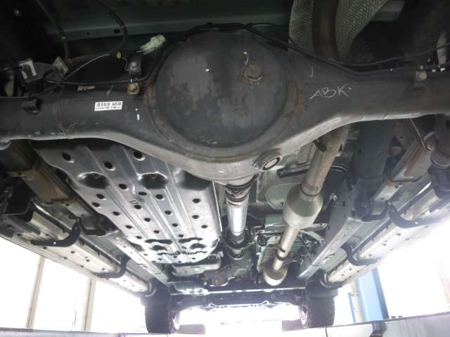 トヨタ ハイラックス ２．４ Ｘ ディーゼルターボ ４ＷＤ H30年 (関東) 99