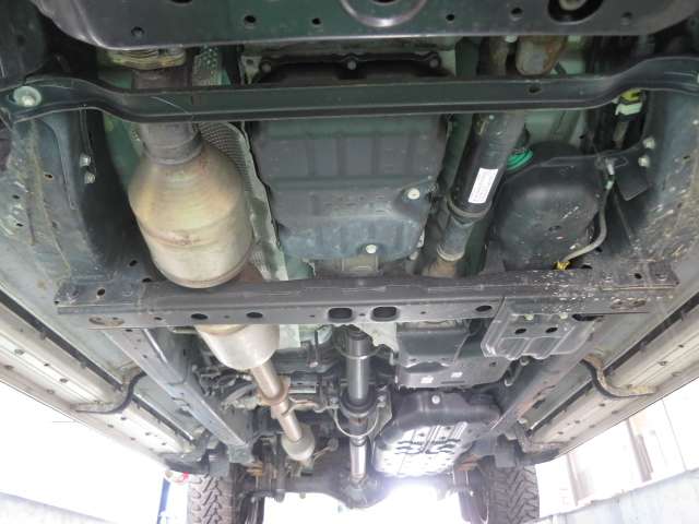 トヨタ ハイラックス ２．４ Ｘ ディーゼルターボ ４ＷＤ H30年 (関東) 99