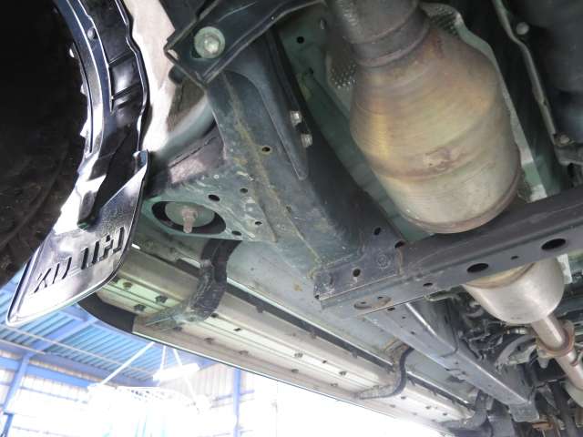 トヨタ ハイラックス ２．４ Ｘ ディーゼルターボ ４ＷＤ H30年 (関東) 99