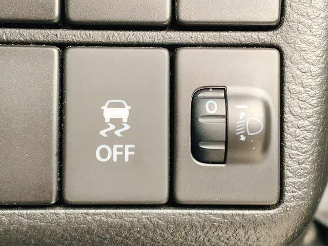 スズキ アルト ６６０ Ｆ オートギヤシフト R1年 (九州・沖縄) 99