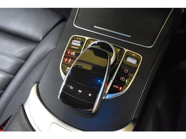 ＡＭＧ ＧＬＣ ４３ ４マチック ４ＷＤ H30年 (関東) 99