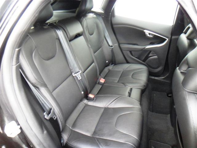 ボルボ Ｖ４０ Ｄ４ インスクリプション ディーゼルターボ H29年 (東北) 99