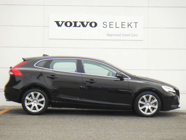 ボルボ Ｖ４０ Ｄ４ インスクリプション ディーゼルターボ H29年 (東北) 99