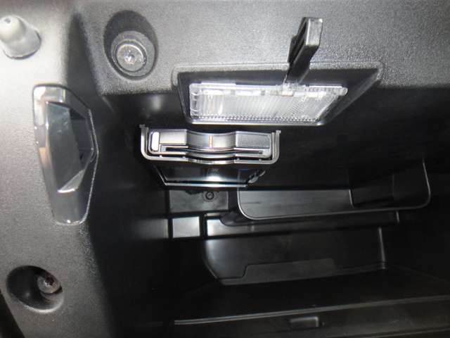 ボルボ Ｖ４０ Ｄ４ インスクリプション ディーゼルターボ H29年 (東北) 99