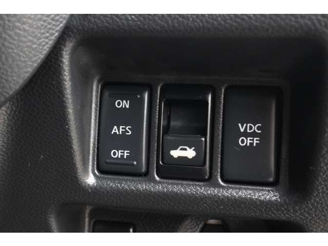 日産 スカイライン ３．７ ３７０ＧＴ タイプＳ H19年 (関東) 99