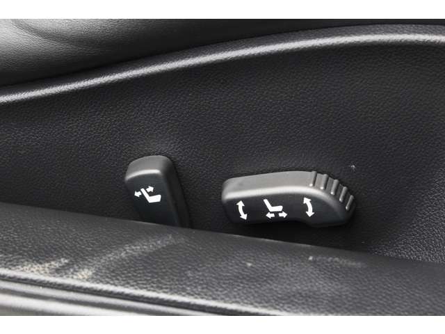 日産 スカイライン ３．７ ３７０ＧＴ タイプＳ H19年 (関東) 99