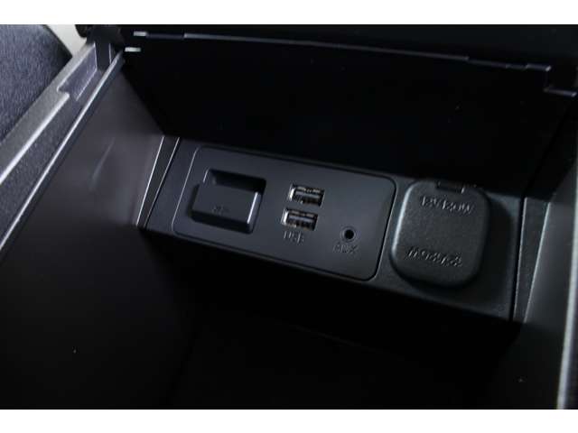 マツダ アテンザ　ワゴン ２．２ ＸＤ プロアクティブ ディーゼルターボ H28年 (関東) 99