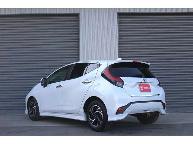 トヨタ アクア １．５ Ｚ R3年 (関東) 99