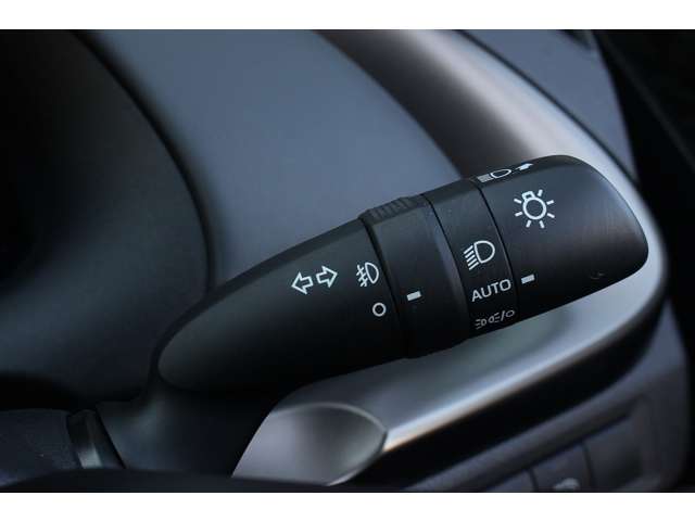 トヨタ アクア １．５ Ｚ R3年 (関東) 99