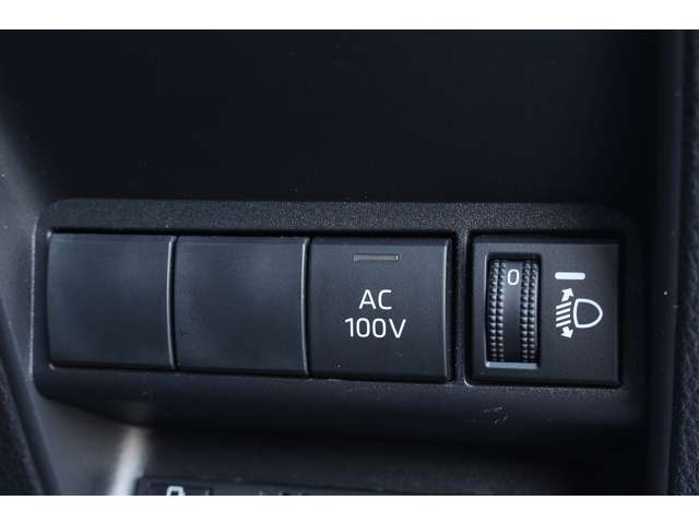 トヨタ アクア １．５ Ｚ R3年 (関東) 99