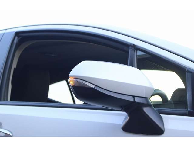 トヨタ アクア １．５ Ｚ R3年 (関東) 99