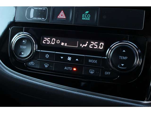 三菱 アウトランダー ２．４ ２４Ｇ セーフティパッケージ ４ＷＤ H27年 (関東) 99