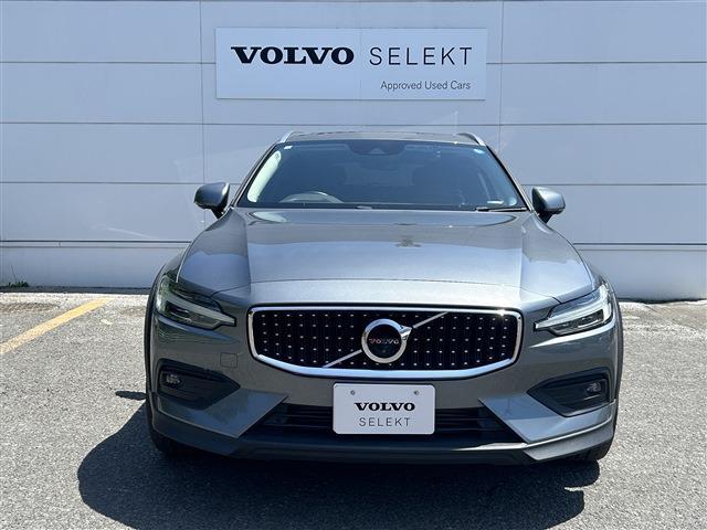 ボルボ Ｖ６０クロスカントリー Ｔ５ ＡＷＤ プロ ４ＷＤ R1年 (東北) 99