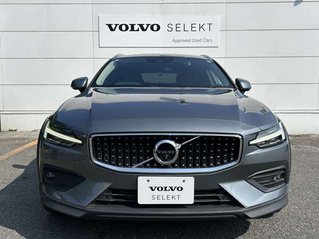 ボルボ Ｖ６０クロスカントリー Ｔ５ ＡＷＤ プロ ４ＷＤ R1年 (東北) 99