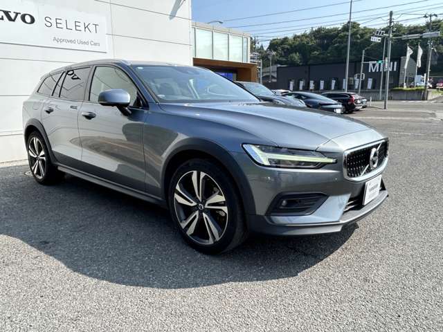 ボルボ Ｖ６０クロスカントリー Ｔ５ ＡＷＤ プロ ４ＷＤ R1年 (東北) 99