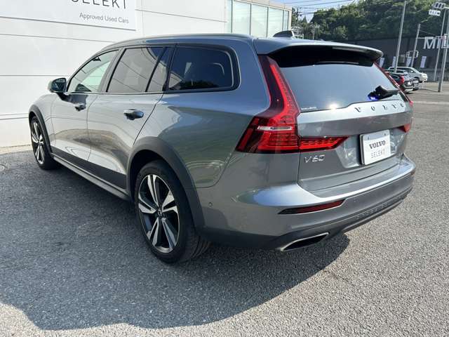 ボルボ Ｖ６０クロスカントリー Ｔ５ ＡＷＤ プロ ４ＷＤ R1年 (東北) 99