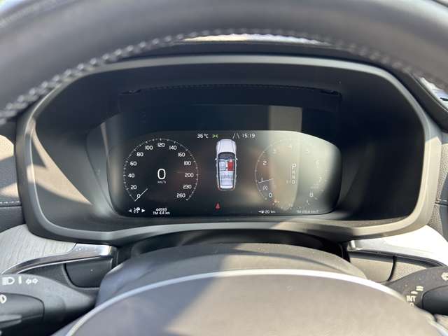 ボルボ Ｖ６０クロスカントリー Ｔ５ ＡＷＤ プロ ４ＷＤ R1年 (東北) 99