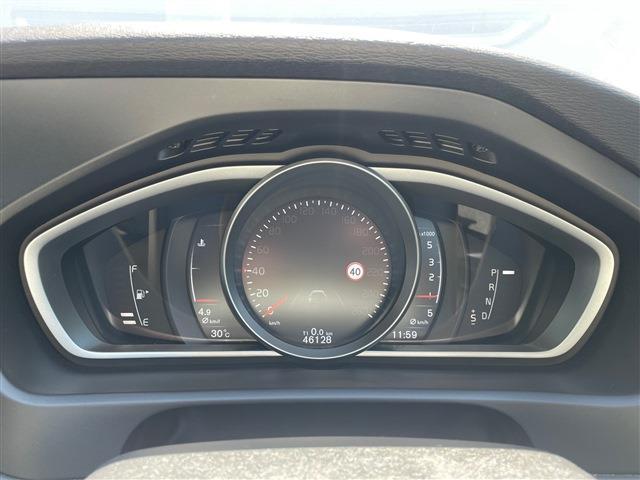 ボルボ Ｖ４０ Ｄ４ モメンタム ディーゼルターボ H28年 (東北) 99