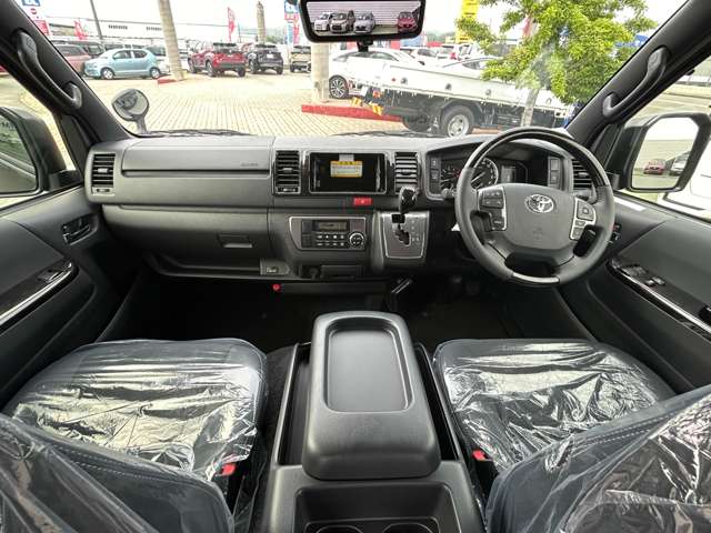 トヨタ ハイエースバン ２．８ スーパーＧＬ ダークプライムＩＩ ロングボディ ディーゼルターボ R6年 (九州・沖縄) 99