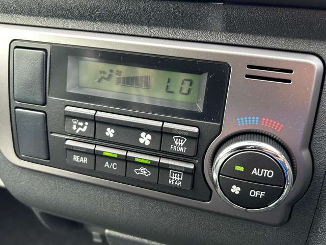 トヨタ ハイエースバン ２．８ スーパーＧＬ ダークプライムＩＩ ロングボディ ディーゼルターボ R6年 (九州・沖縄) 99