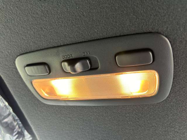 トヨタ ハイエースバン ２．８ スーパーＧＬ ダークプライムＩＩ ロングボディ ディーゼルターボ R6年 (九州・沖縄) 99