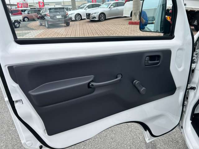 スズキ キャリイトラック ６６０ ＫＣエアコン・パワステ ３方開 R6年 (九州・沖縄) 99