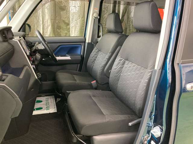 トヨタ ルーミー １．０ カスタム Ｇ Ｓ ４ＷＤ H30年 (北海道) 99