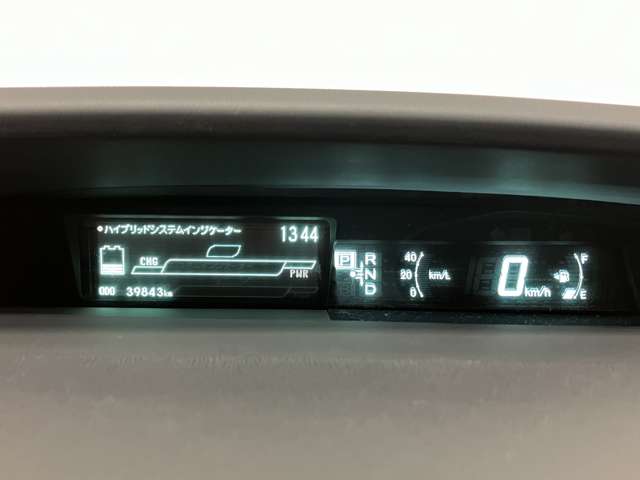 トヨタ プリウス １．８ Ｓ H21年 (北海道) 99