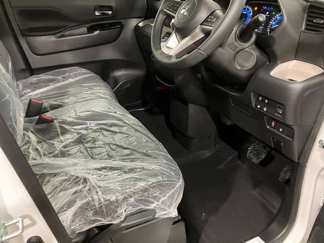 三菱 デリカ　ミニ ６６０ Ｔ プレミアム ４ＷＤ R6年 (北海道) 99