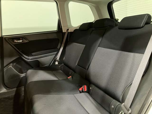 スバル フォレスター ２．０Ｉ－Ｌ ４ＷＤ H26年 (北海道) 99