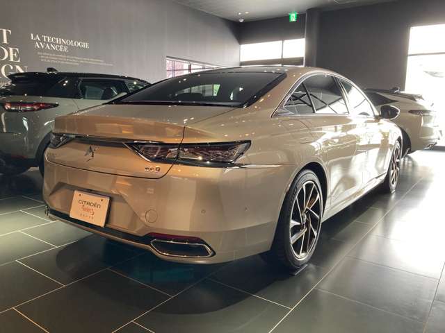 シトロエン ＤＳ９ オペラ Ｅ－ＴＥＮＳＥ R5年 (東北) 99