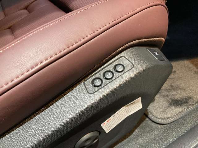 シトロエン ＤＳ９ オペラ Ｅ－ＴＥＮＳＥ R5年 (東北) 99