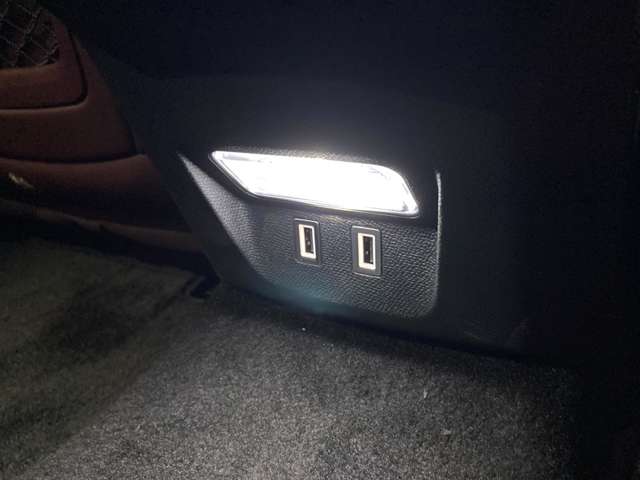 シトロエン ＤＳ９ オペラ Ｅ－ＴＥＮＳＥ R5年 (東北) 99