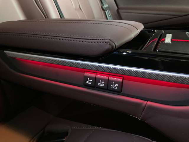 シトロエン ＤＳ９ オペラ Ｅ－ＴＥＮＳＥ R5年 (東北) 99