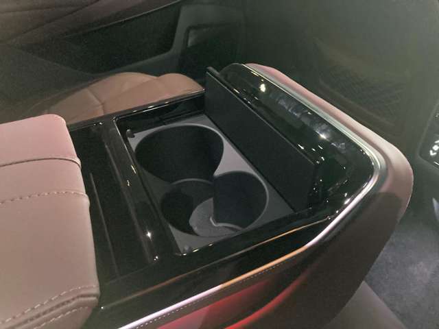 シトロエン ＤＳ９ オペラ Ｅ－ＴＥＮＳＥ R5年 (東北) 99