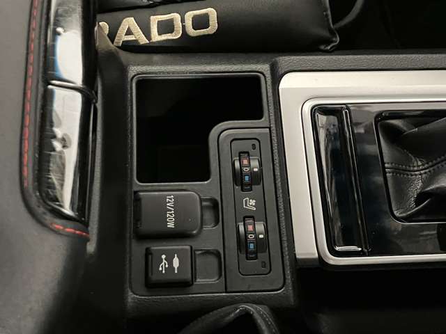 トヨタ ランドクルーザープラド ２．８ ＴＸ Ｌパッケージ ディーゼルターボ ４ＷＤ R1年 (北海道) 99