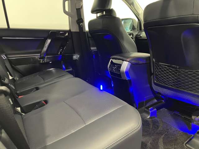 トヨタ ランドクルーザープラド ２．８ ＴＸ Ｌパッケージ ディーゼルターボ ４ＷＤ R1年 (北海道) 99