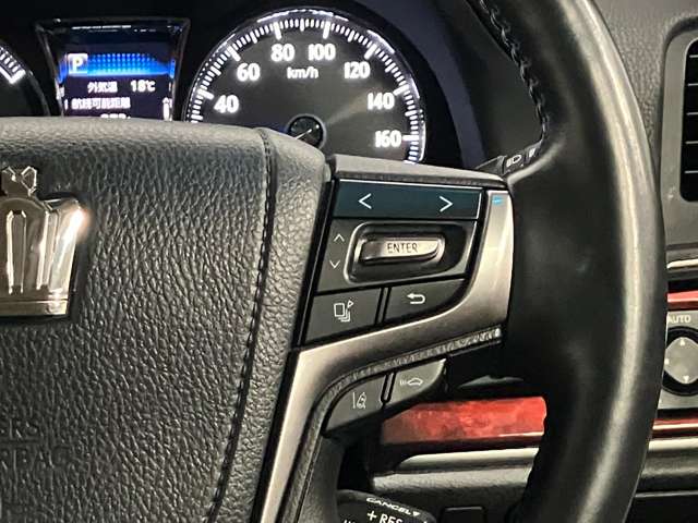 トヨタ クラウンマジェスタ　ハイブリッド ２．５ ＦＯＵＲ ４ＷＤ H30年 (北海道) 99