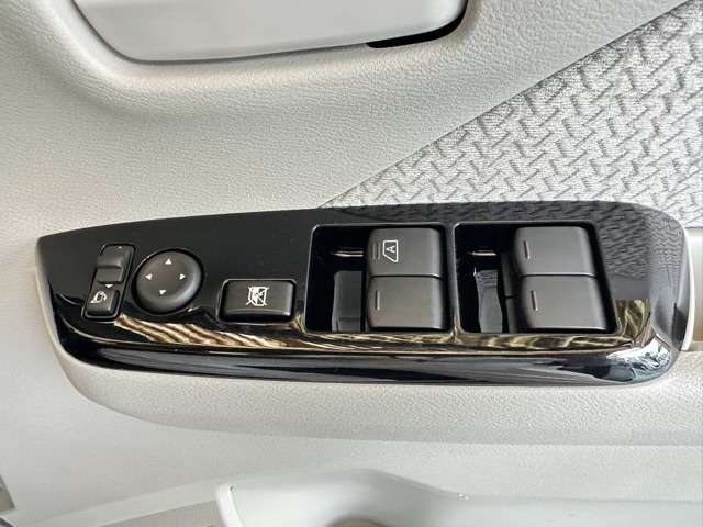 日産 デイズ ６６０ Ｘ R6年 (東海) 99