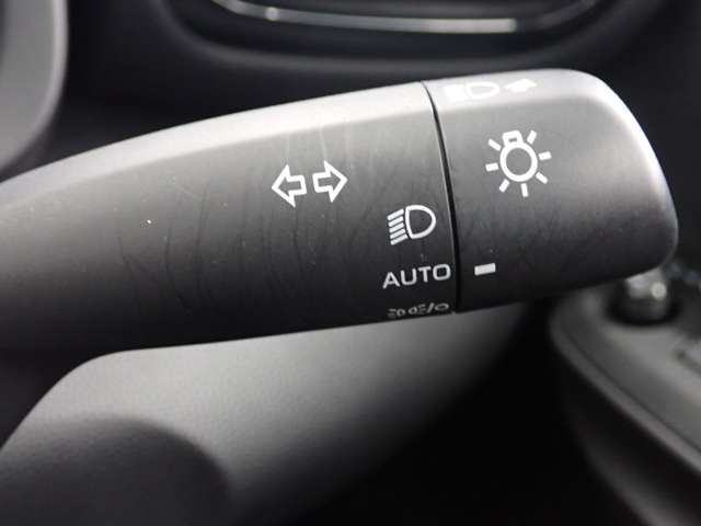 トヨタ ヤリスクロス １．５ Ｇ ４ＷＤ R5年 (関東) 99