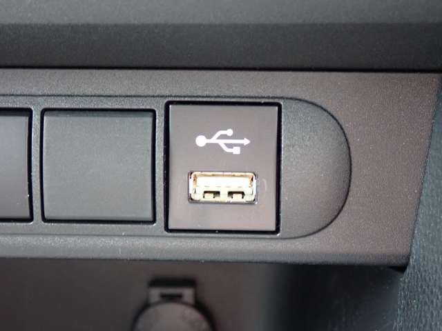 トヨタ ヤリスクロス １．５ Ｇ ４ＷＤ R5年 (関東) 99