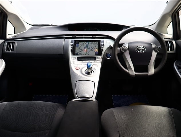 トヨタ プリウス １．８ Ｓ H25年 (関東) 99