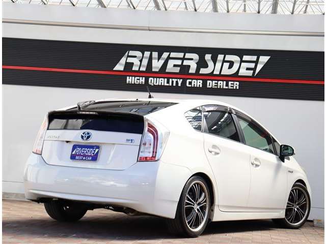 トヨタ プリウス １．８ Ｓ H25年 (関東) 99